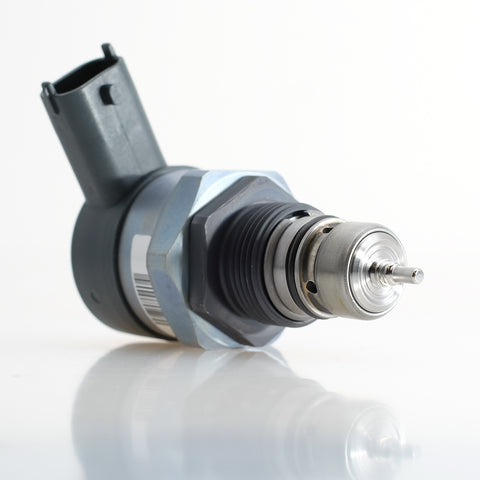 2011-2014 GM Duramax 6.6L LML/LGH 2500/3500 Pick-up and Cab & Chassis High Pressure Relief Valve - Diesel Parts Canada